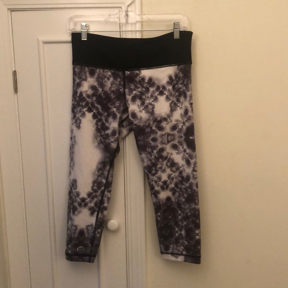 Lululemon Wunder Under Leggings